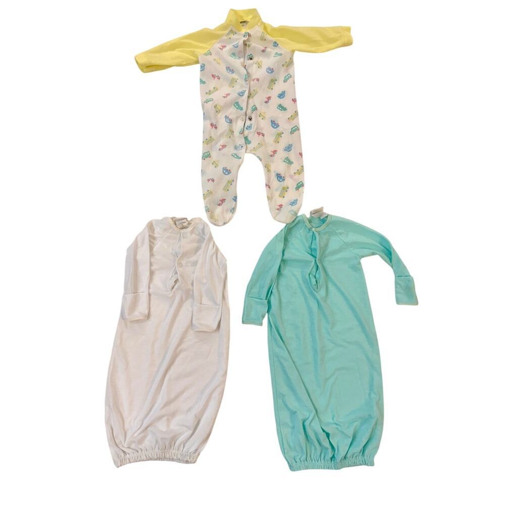 Vintage Carter’s Baby Sleepwear‎ Lot  – 90s Gown & Footie Pajamas – Unisex 0-3M